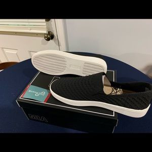 Slip in casual tennis shoe by White Mountain